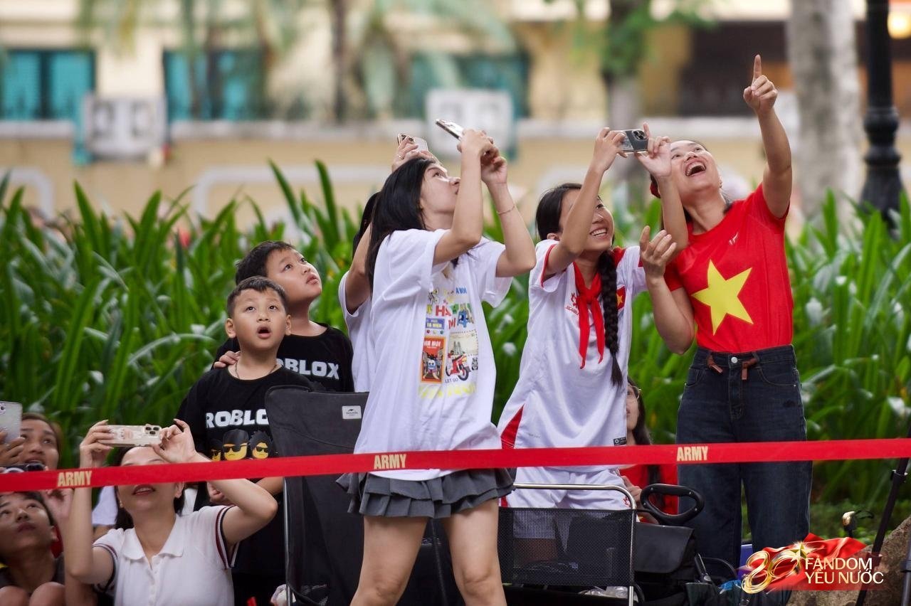 Hà Nội sau đêm