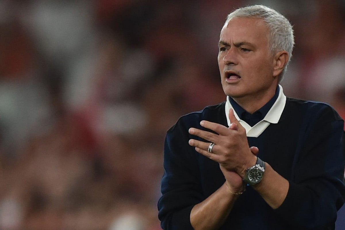 A Bola - Mourinho Benfica Fenerbahce.JPG