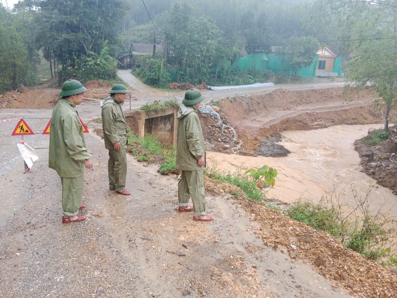 Hương Xuân2.jpg