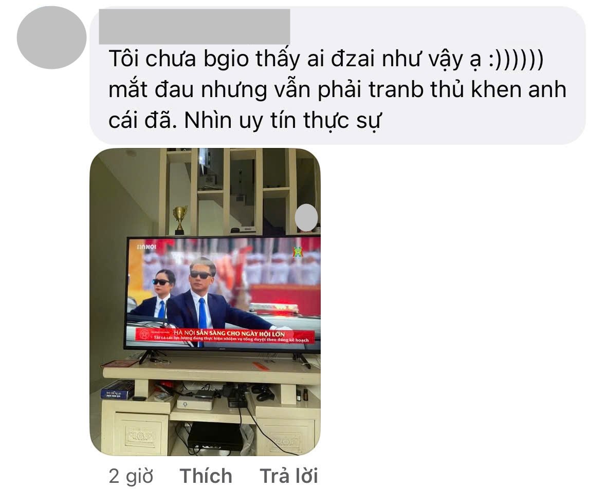 Nhân vật mặc vest, đeo kính đen bao ngầu được