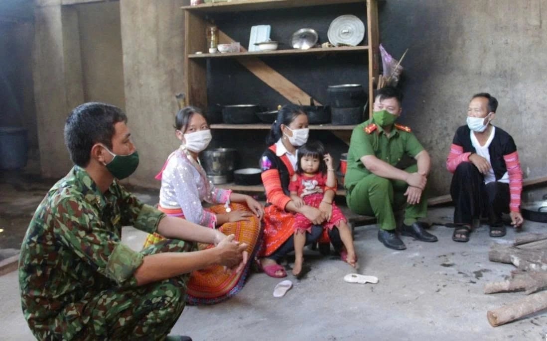 mua ban nguoi o vung cao son la vi tien, ban ca nguoi than hinh anh 2