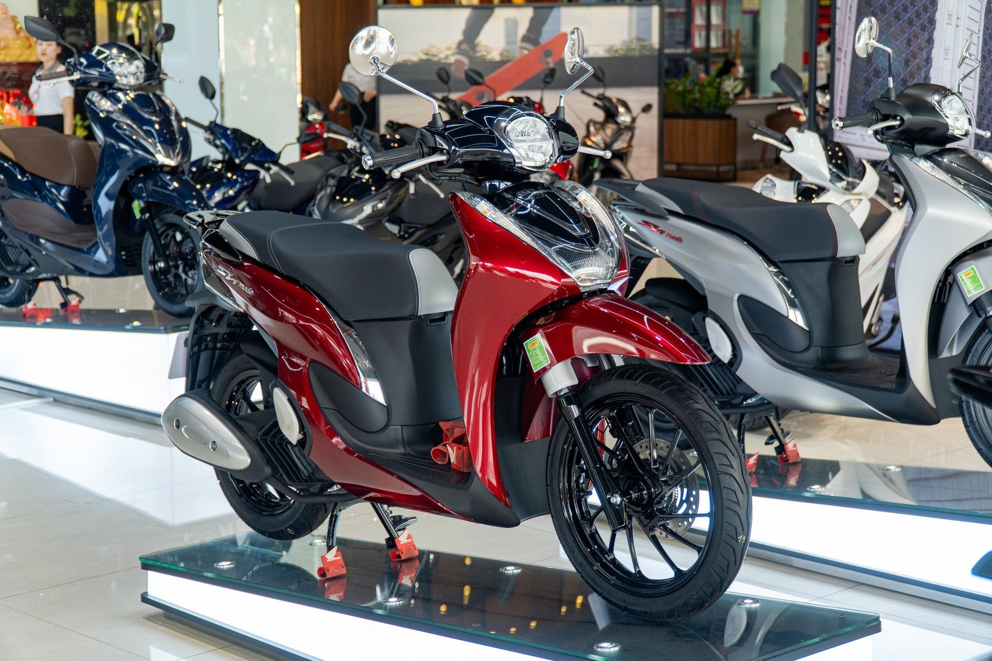 Honda SH Mode hạ giá kịch sàn, rẻ chưa từng có- Ảnh 1.