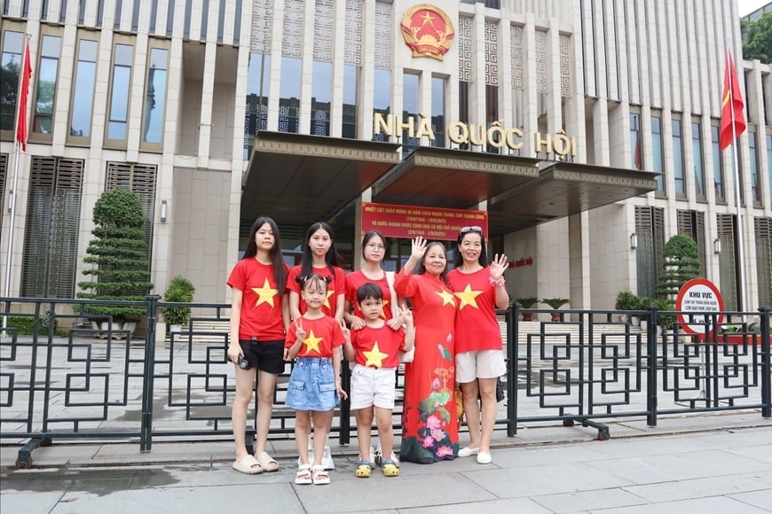 Nhà Quốc hội và trụ sở các cơ quan của Quốc hội mở cửa phục vụ nhân dân trong dịp 2-9