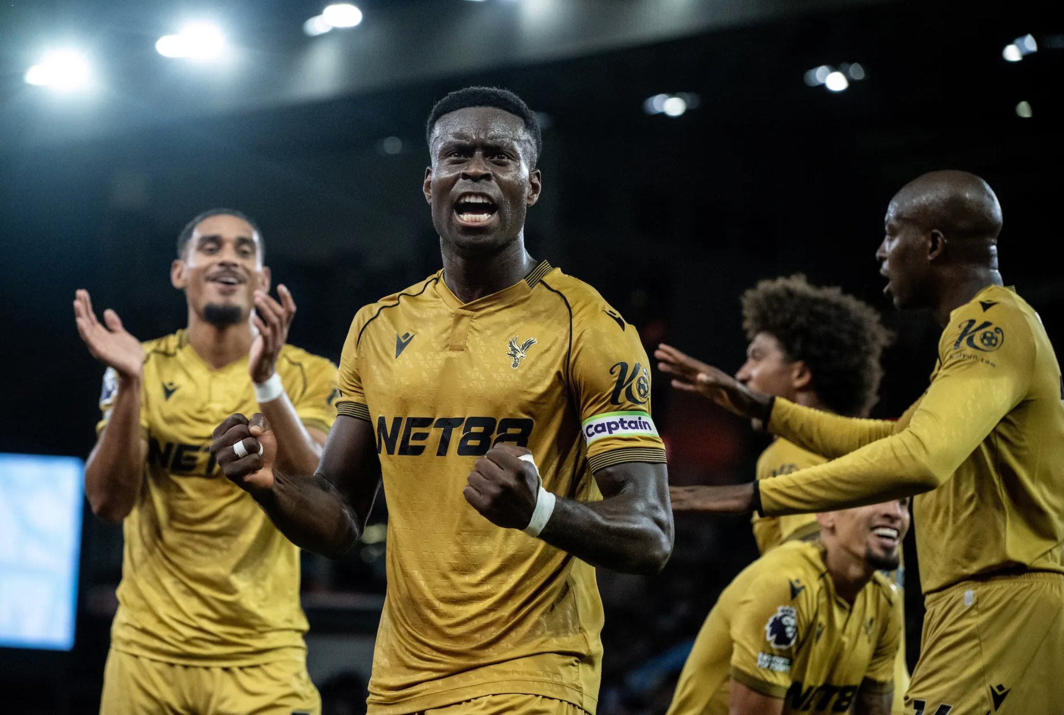 Liverpool đạt thỏa thuận chiêu mộ Alexander Isak với giá kỷ lục- Ảnh 5.