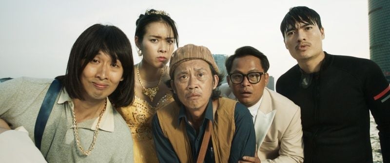 Phim của Hoài Linh gây tranh cãi: Diễn xuất là điểm sáng duy nhất, chất lượng thua xa phim chiếu mạng- Ảnh 9.
