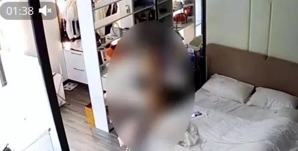 Phụ huynh Hà Nội bàng hoàng khi thấy thứ con trai 15 tuổi giấu kỹ trong phòng: