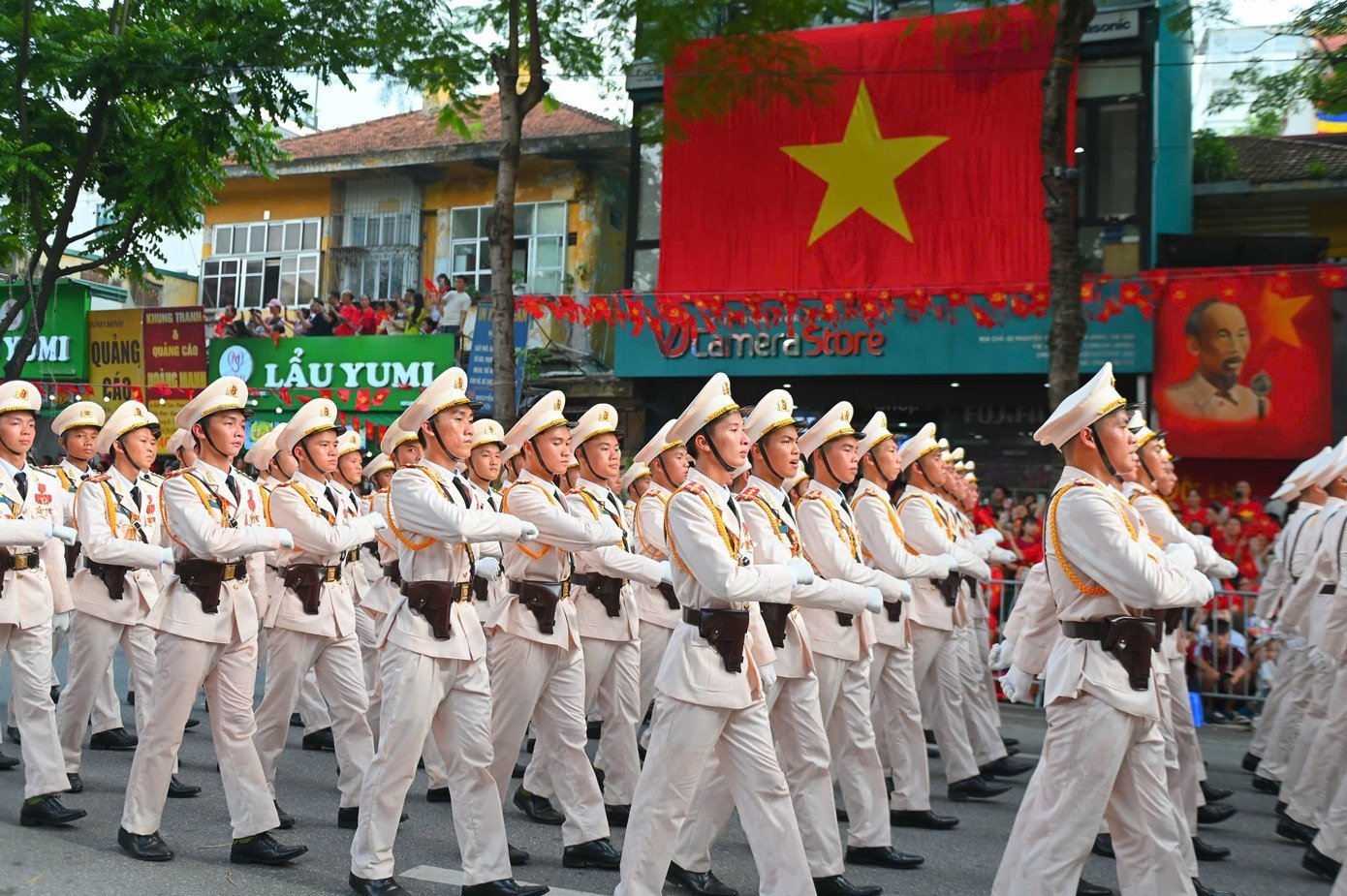 02-1756777441-le-ky-niem-dieu-binh-dieu-hanh-80-nam-cach-mang-thang-tam-va-quoc-khanh-29.jpg