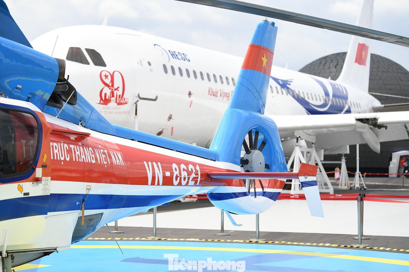 tp-trien-lam-thanh-tuu-dat-nuoc-38.png