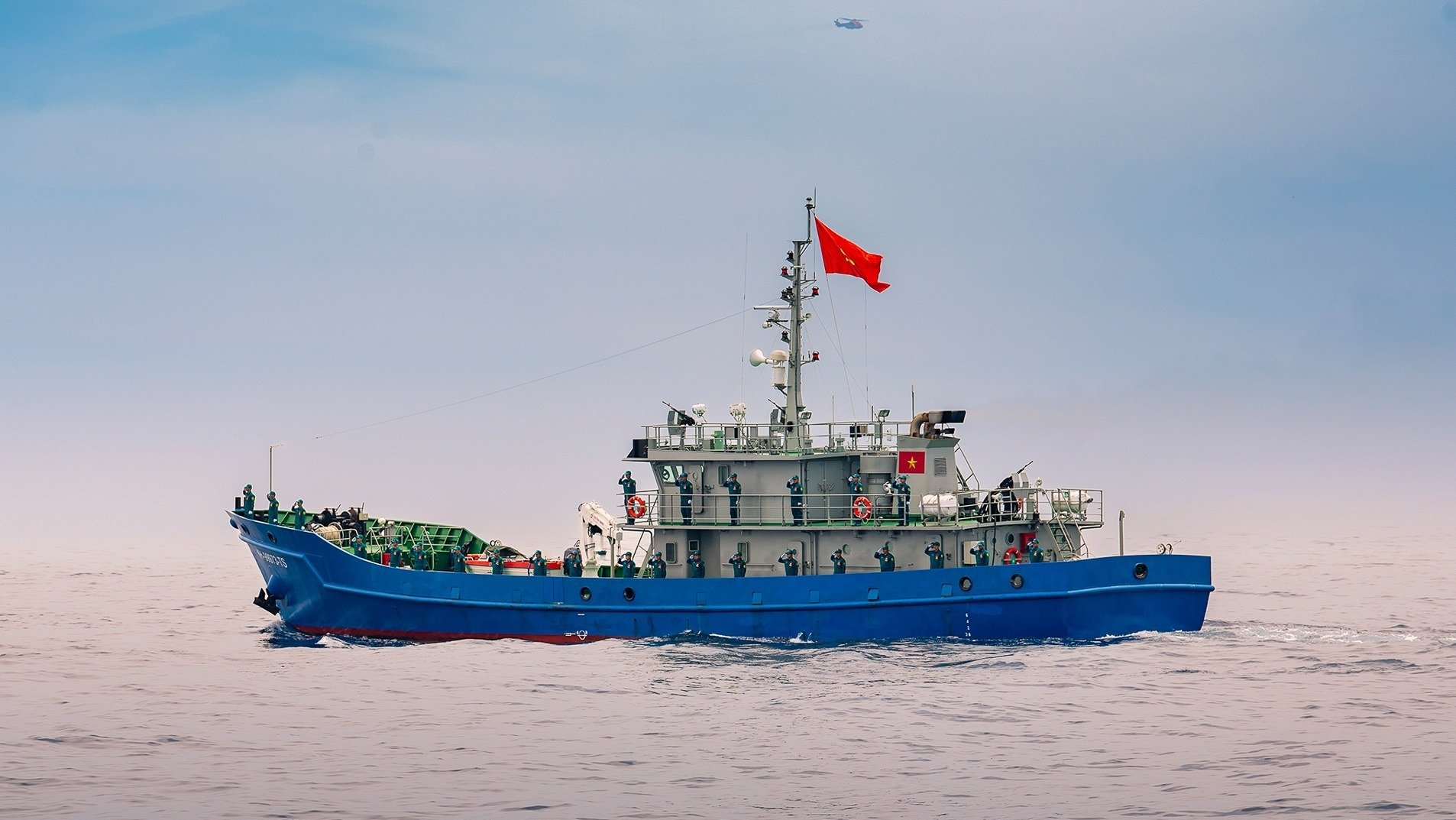 Khoảnh khắc diễu binh trên biển ‘chưa từng có trong lịch sử’ khiến hàng chục triệu người Việt Nam tự hào - Ảnh 13.