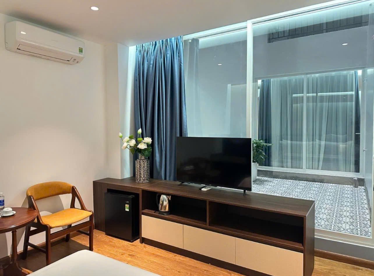 Lái ô tô từ Hải Phòng đi Hà Nội chơi lễ, gia đình 8 người chuẩn bị 80 triệu: