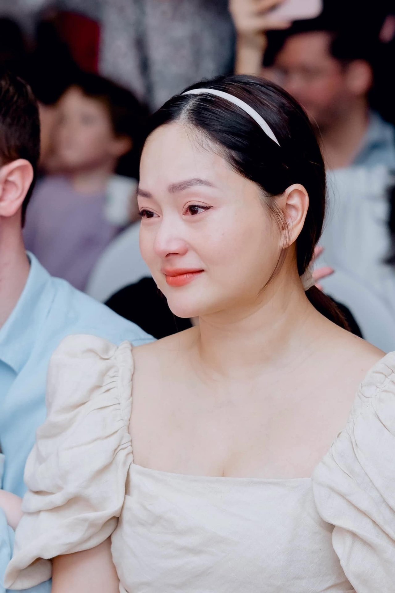 Lan Phương đi