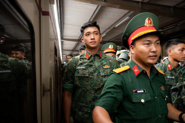 Một chiến sĩ A80 có người yêu sau 1 lần được Lê Hoàng Hiệp mượn áo- Ảnh 1.