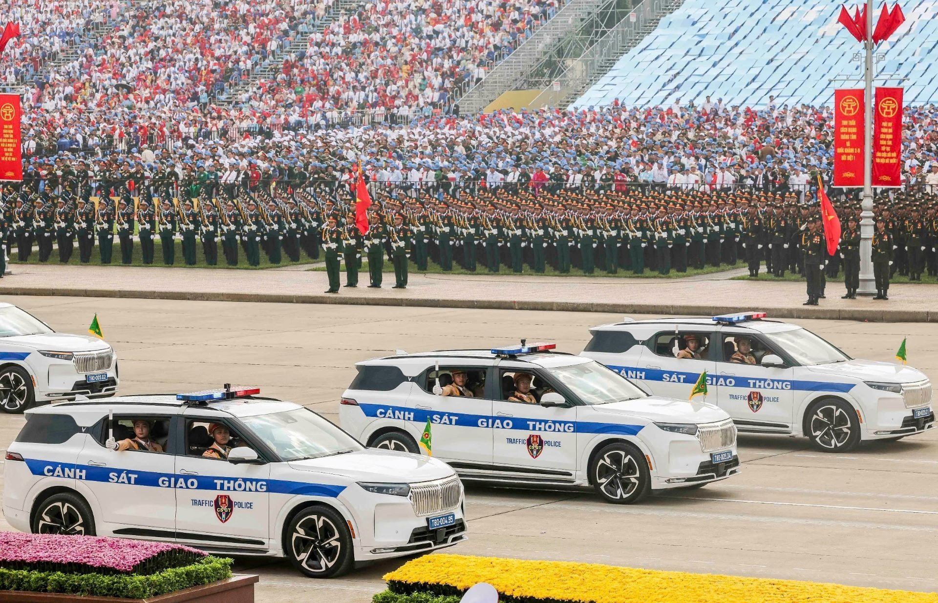 xe CSGT 2.jpg