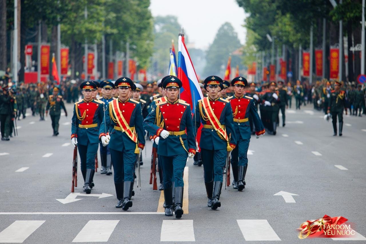 Tâm thư xúc động của khối trưởng quân nhân Nga: