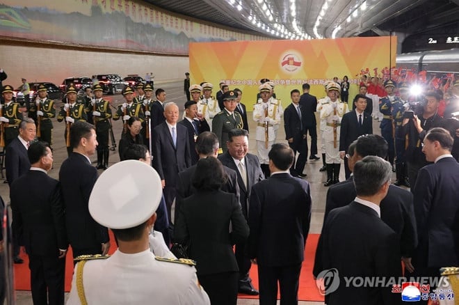 kim jong un roi trung quoc 2.jpg