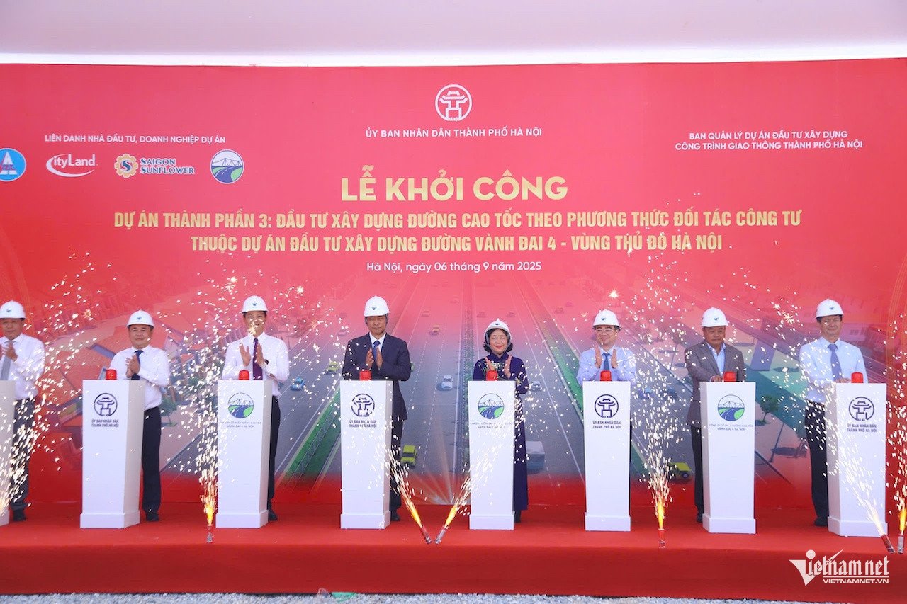 W-khoi cong1.jpeg
