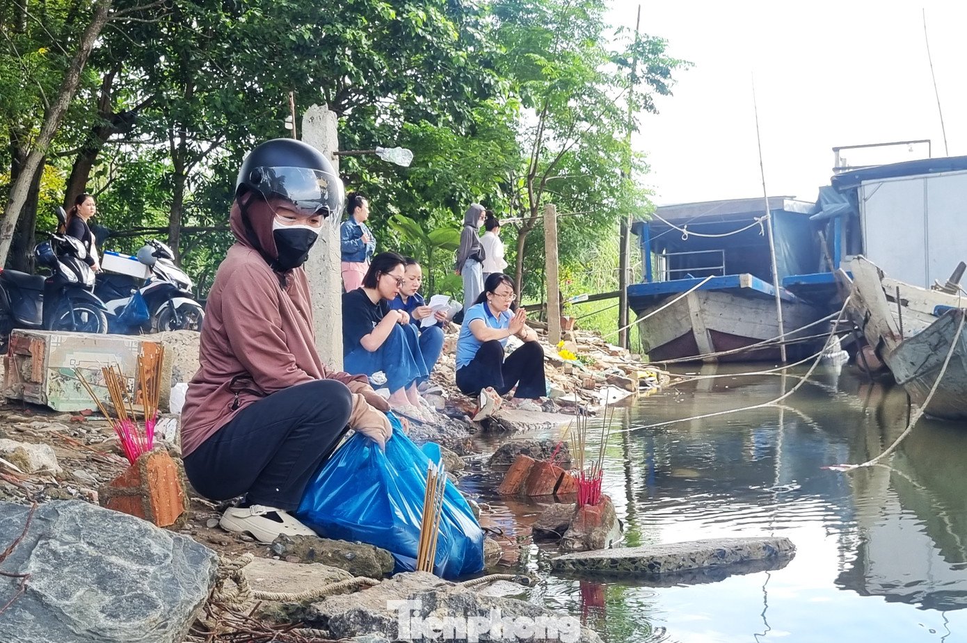 tp-dn-ca-phong-sinh-14.jpg