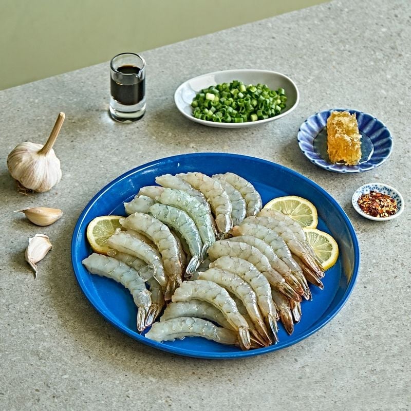 Cuối tuần chỉ cần làm mỗi người 1 phần cơm thơm lừng thế này, chỉ tốn 20 phút mà ngon đến mức ai ăn cũng sạch bát - Ảnh 1.
