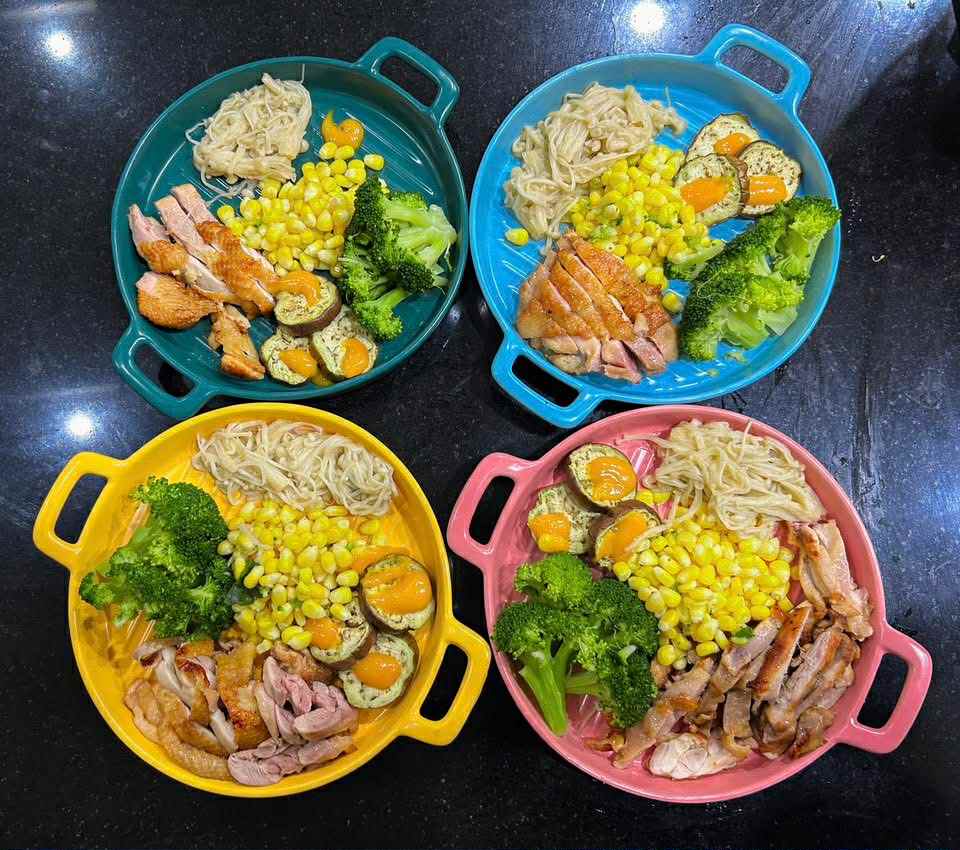 Mẹ 4 con