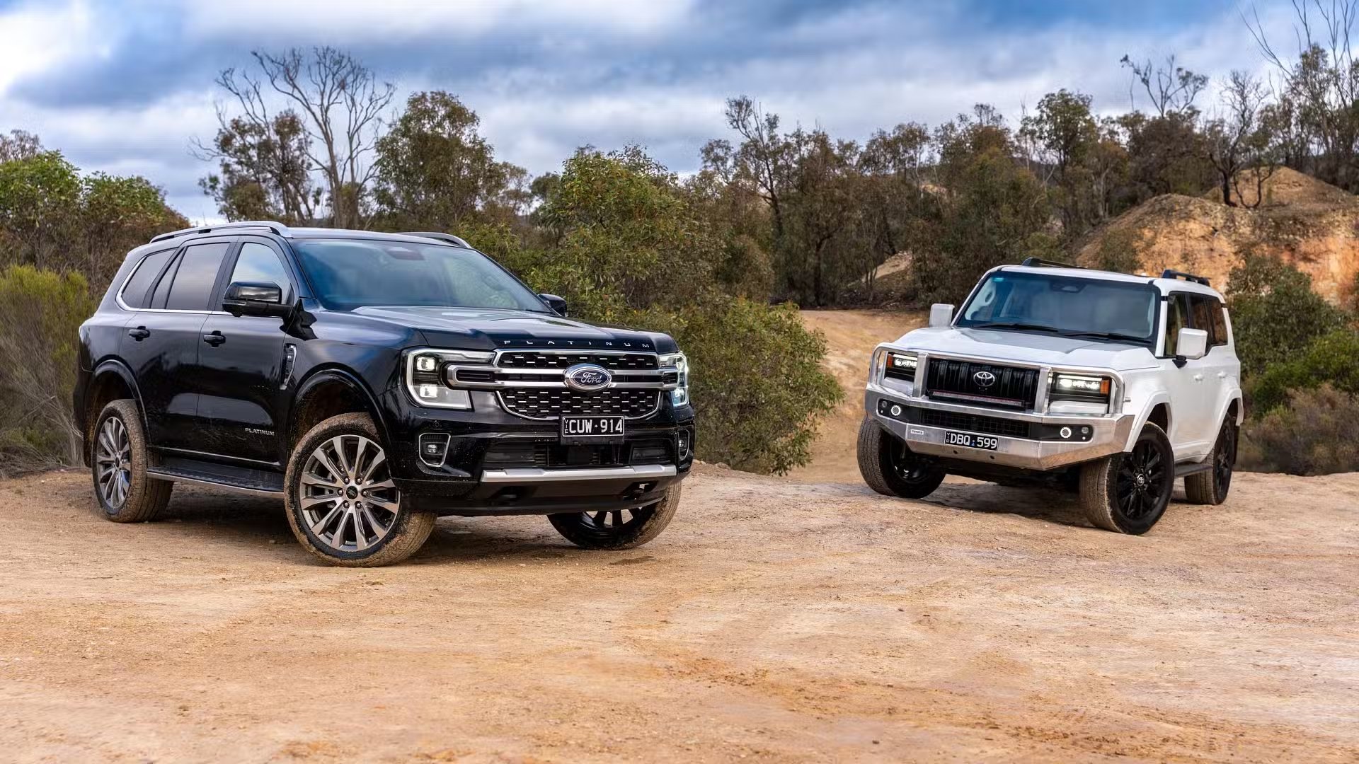 Ford Everst vs Toyota Land Cruiser Prado (1).avif