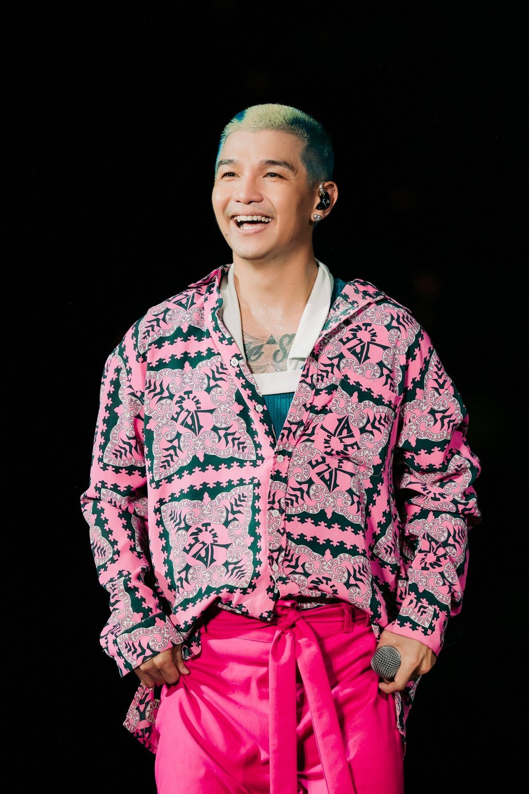 Chuỗi concert Anh Trai Vượt Ngàn Chông Gai khép lại trong nước mắt- Ảnh 11.