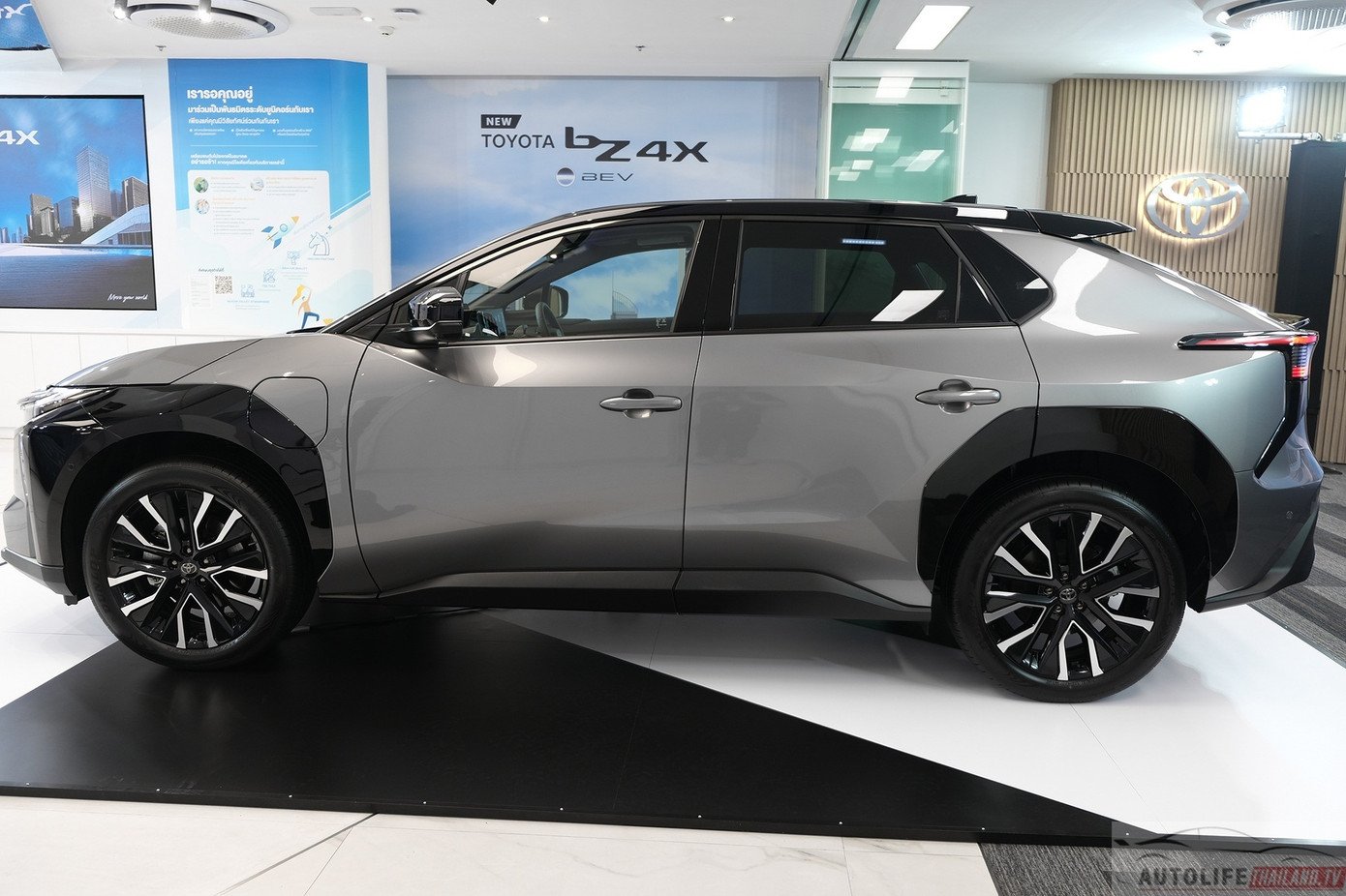 toyota-bz4x-2025-thai-9.jpg
