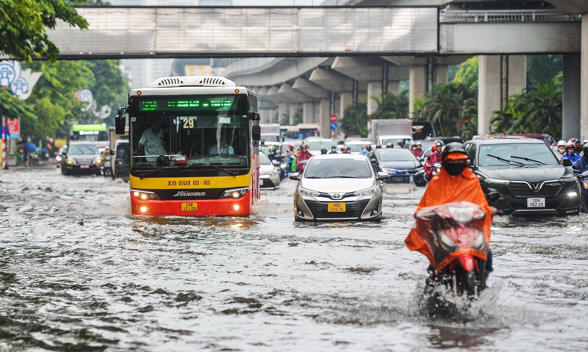 Ngày mai, miền Bắc sẽ có mưa to đến rất to - Ảnh 1.