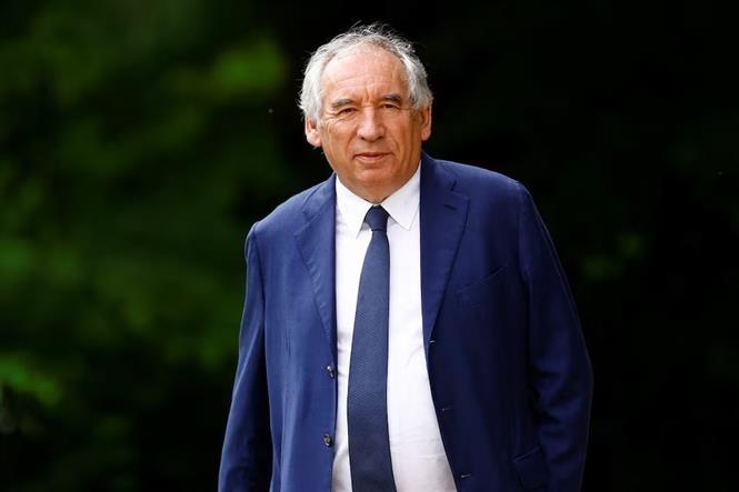 09-1757374951-thu-tuong-phap-francois-bayrou-bi-phe-truat.jpg