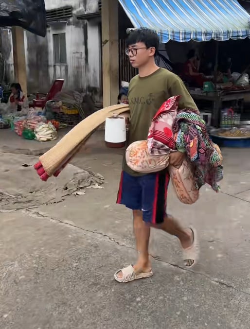 Điều kỳ lạ trở thành thân quen trên mâm cơm miền Tây: Lâu lâu không có là chịu không nổi- Ảnh 3.