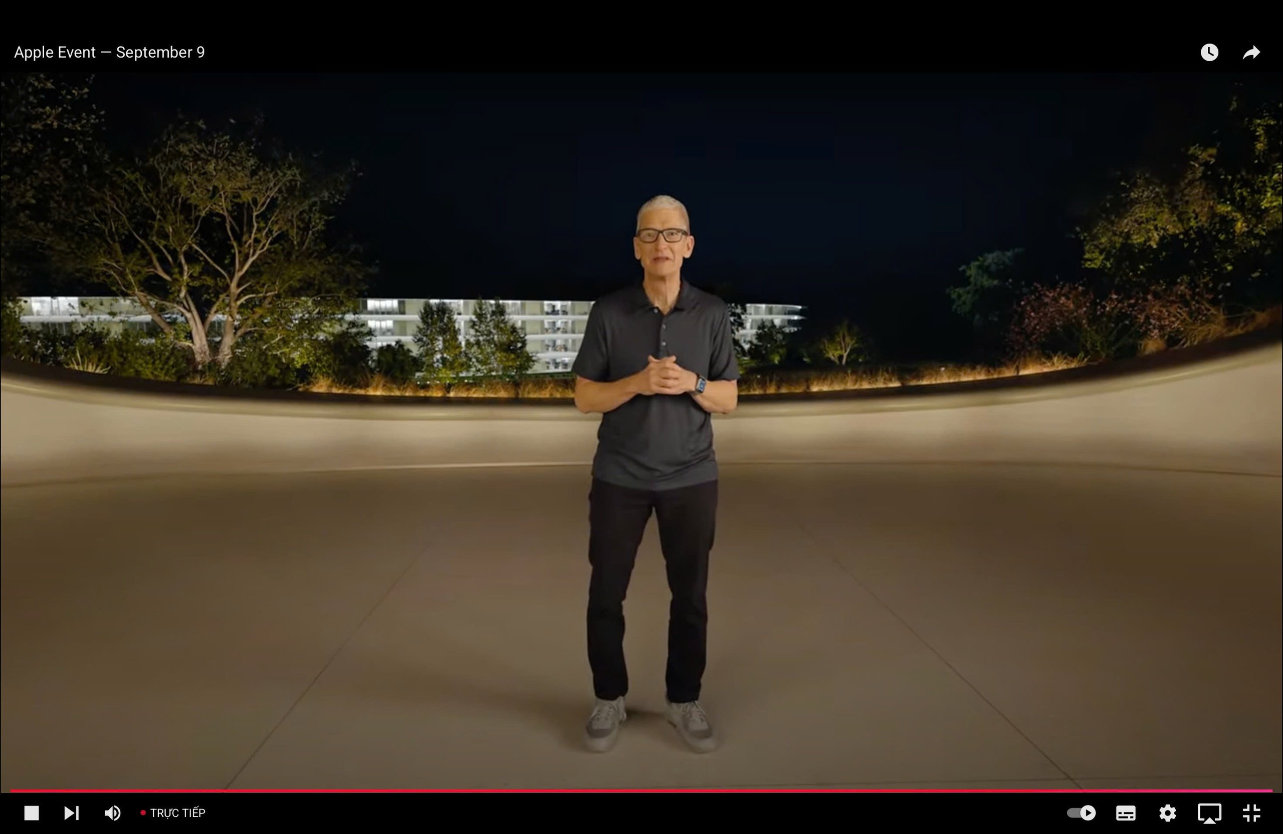 Ra mắt iPhone 17, CEO Apple Tim Cook nói