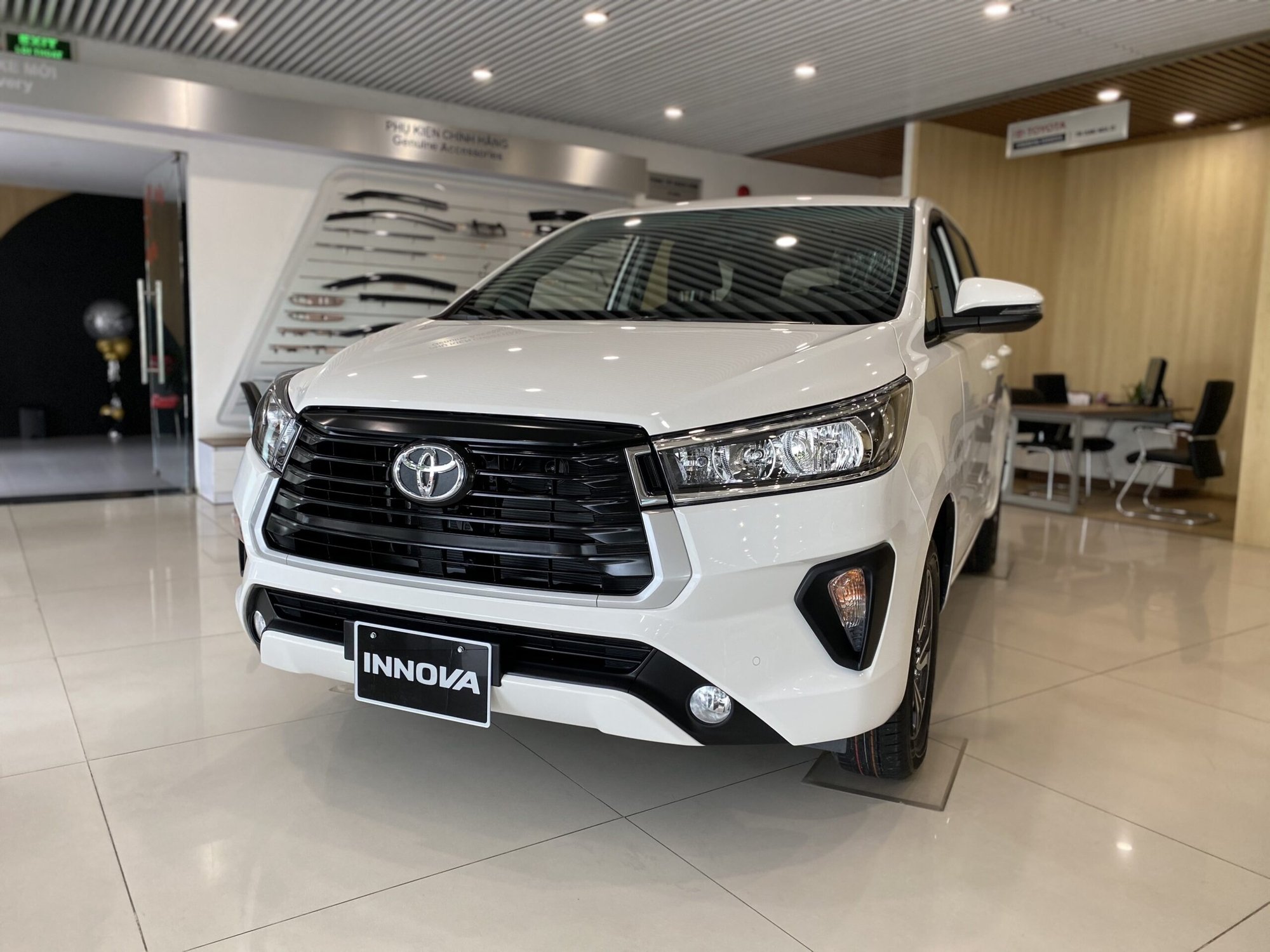 Toyota Innova dừng bán tại Việt Nam, nhìn doanh số, thiết kế và trang bị dễ hiểu lý do vì sao - Ảnh 3.