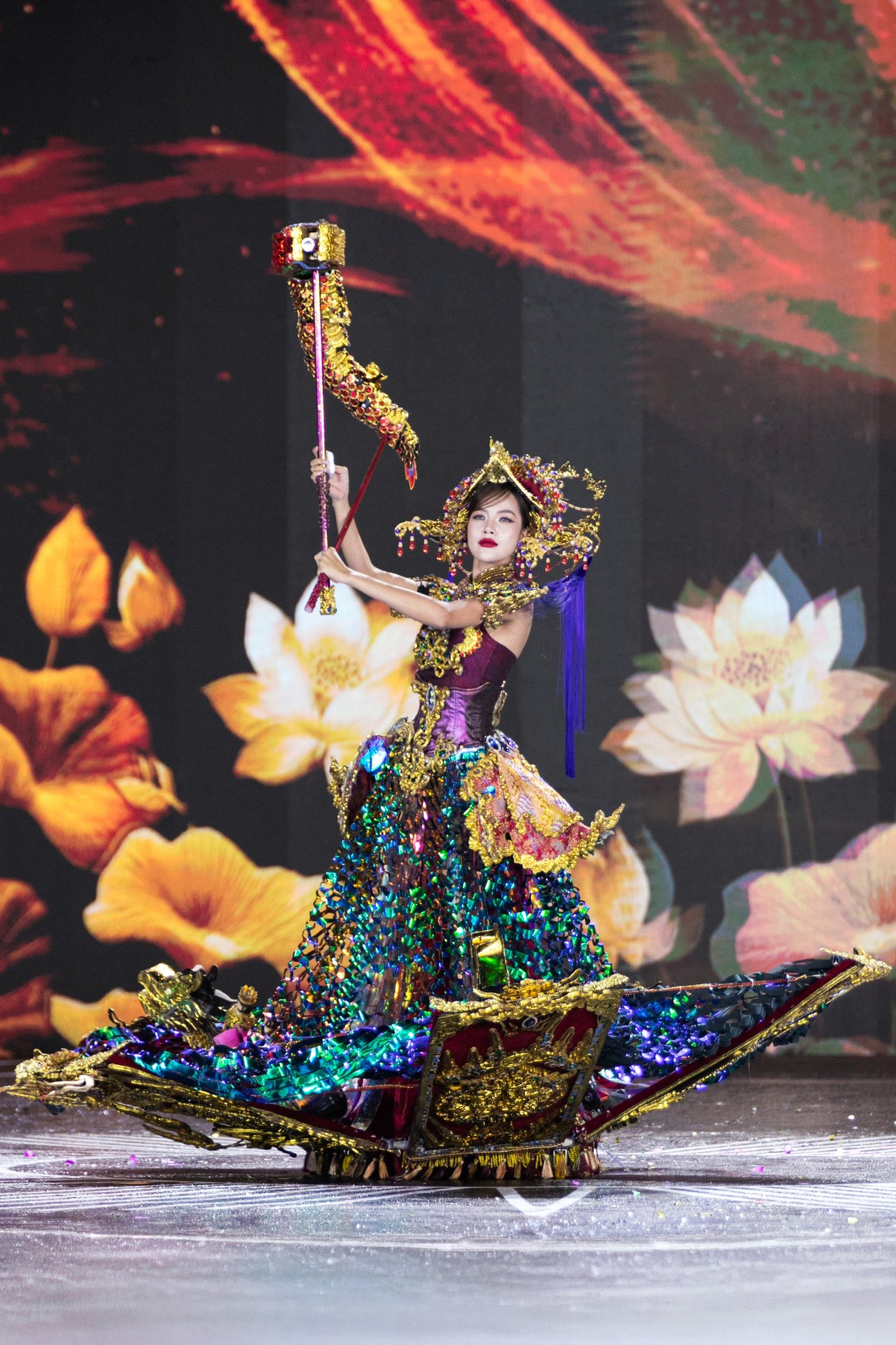 Cảnh tượng chưa từng có ở Miss Grand VietNam - Ảnh 26.