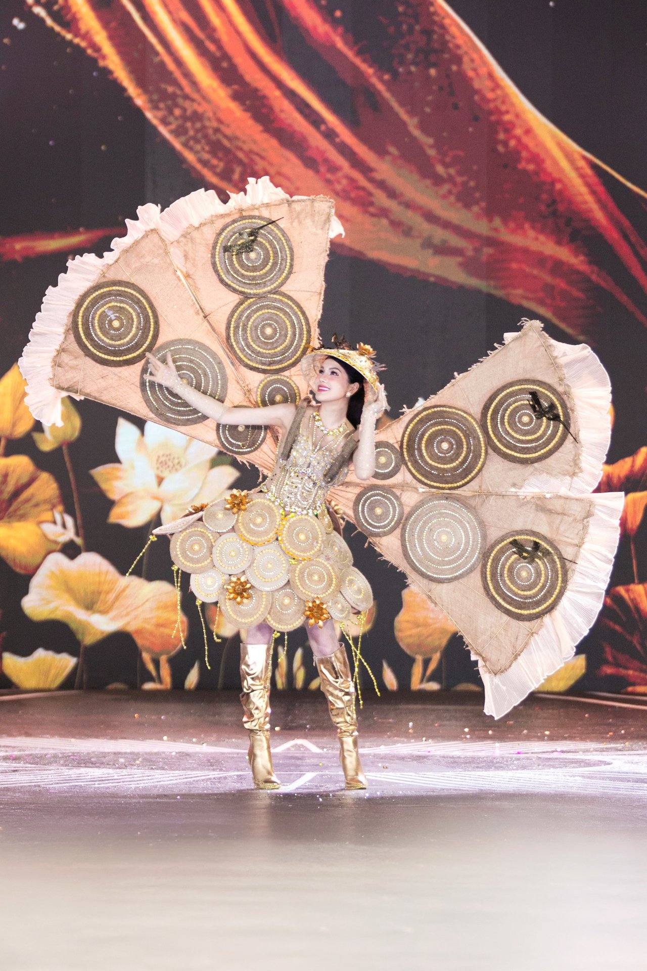 Cảnh tượng chưa từng có ở Miss Grand VietNam - Ảnh 36.