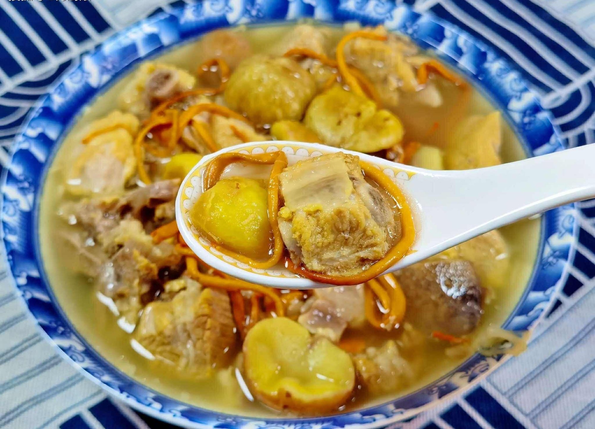 Vào mùa thu, nhất định phải nấu 4 món ăn này: Vừa ngon lại giúp cả nhà khỏe thể chất và hệ miễn dịch - Ảnh 3.