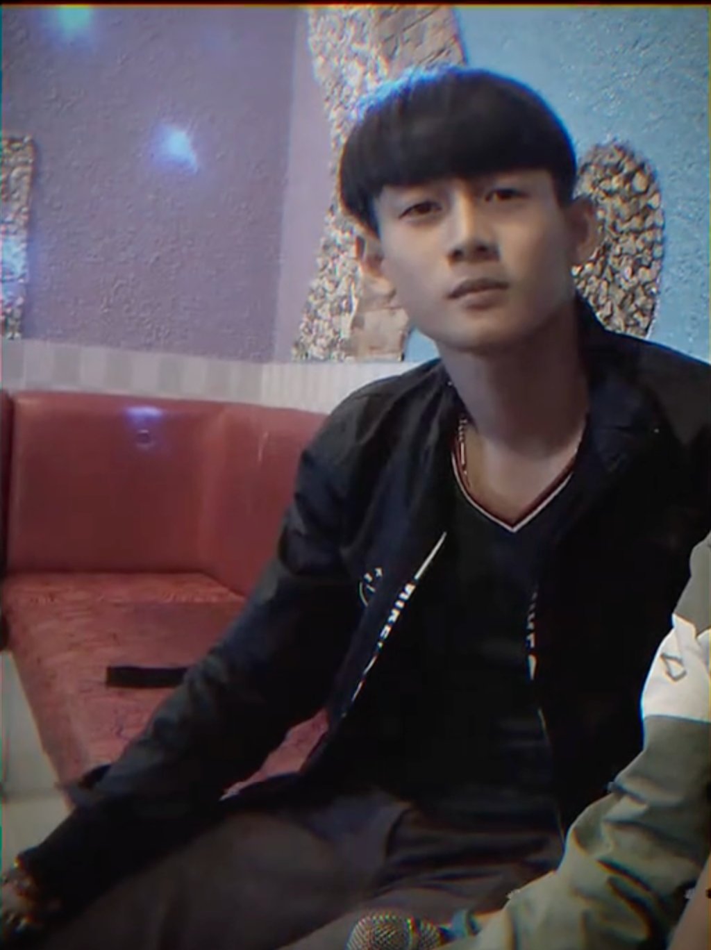 Hậu A80, khối trưởng hot boy thăng hạng visual, điển trai như tài tử nhờ công của bạn gái- Ảnh 7.