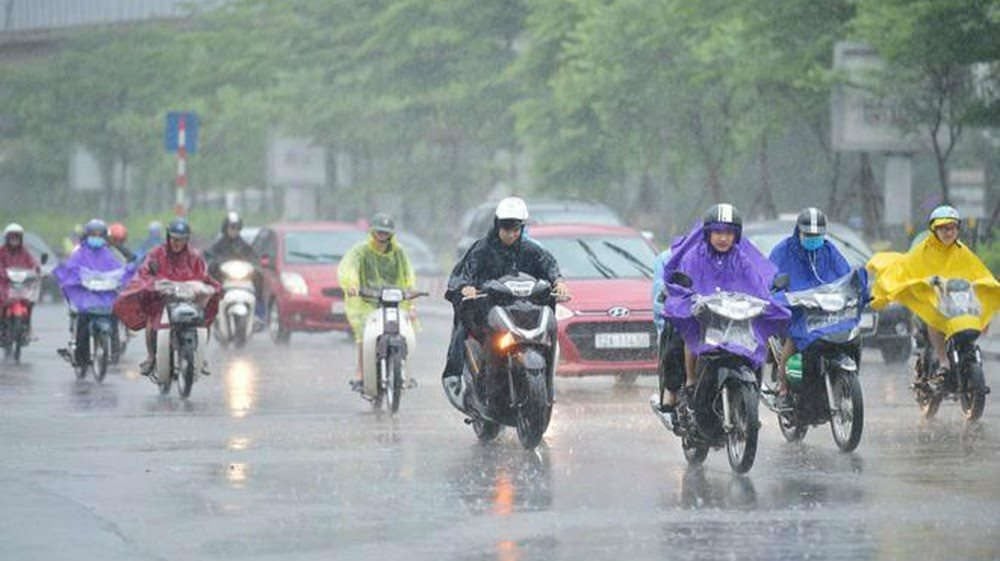 Miền Bắc sẽ đón đợt không khí lạnh đầu tiên ngay trong tháng này - Ảnh 1.