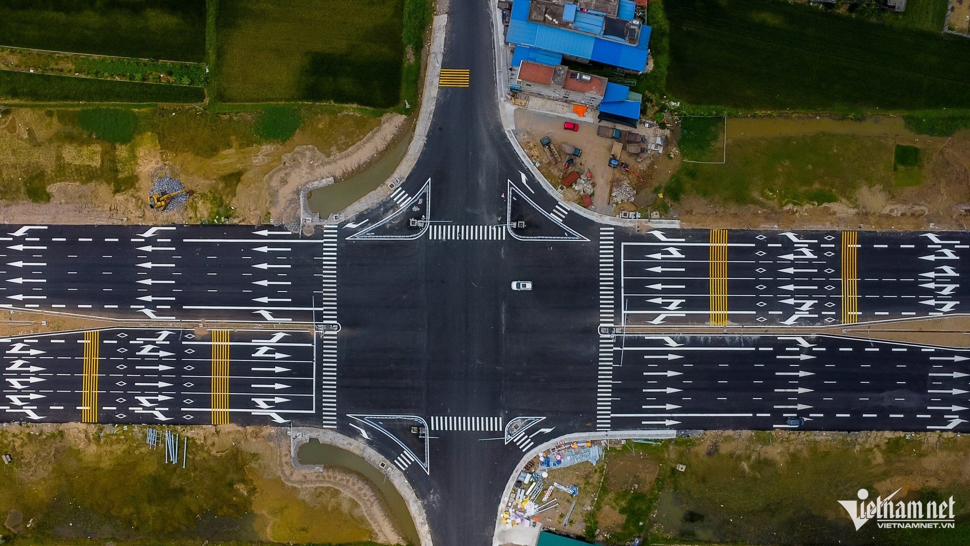 W-Nam Định Lạc Quần_9.jpg