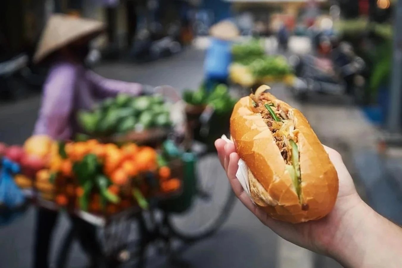 13-1757728370-dieu-gi-xay-ra-khi-sang-nao-cung-an-xoi-banh-mi.jpg