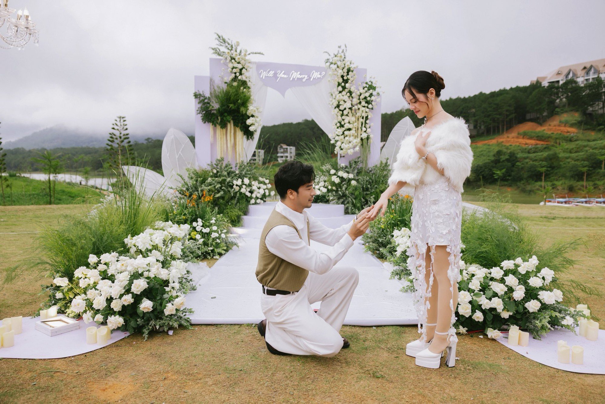 Sao nam từng huỷ hôn Ngọc Lan đã cầu hôn vợ bác sĩ kém 16 tuổi, hé lộ thời điểm tổ chức đám cưới- Ảnh 1.