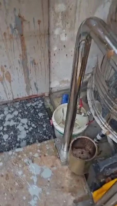 Bạn gái cũ từ 30 năm trước bỗng dưng xuất hiện, người đàn ông mất ăn mất ngủ - Ảnh 2.