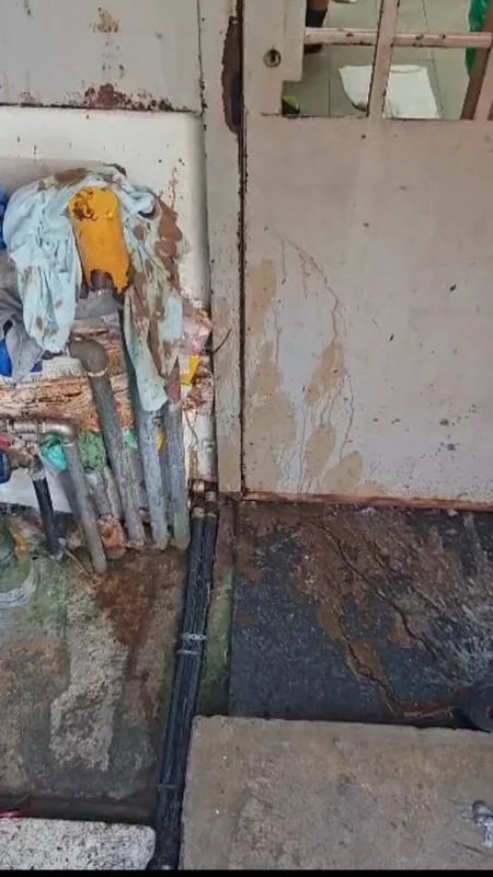 Bạn gái cũ từ 30 năm trước bỗng dưng xuất hiện, người đàn ông mất ăn mất ngủ - Ảnh 3.