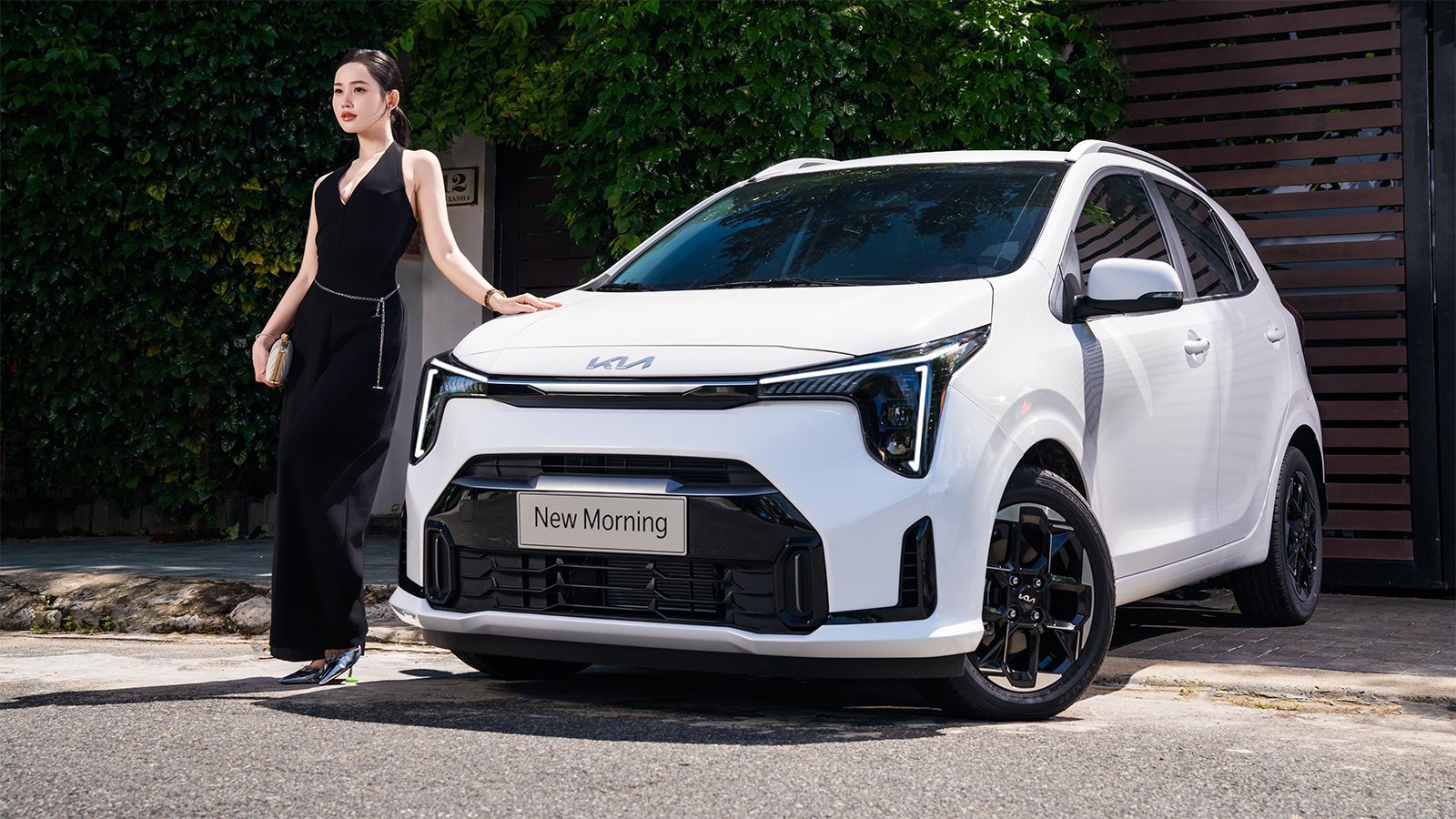 Kia Morning đời mới ra mắt Việt Nam, nhưng bỏ thêm 6 triệu là có xe châu Âu to khỏe hơn, an toàn 5 sao? - Ảnh 2.