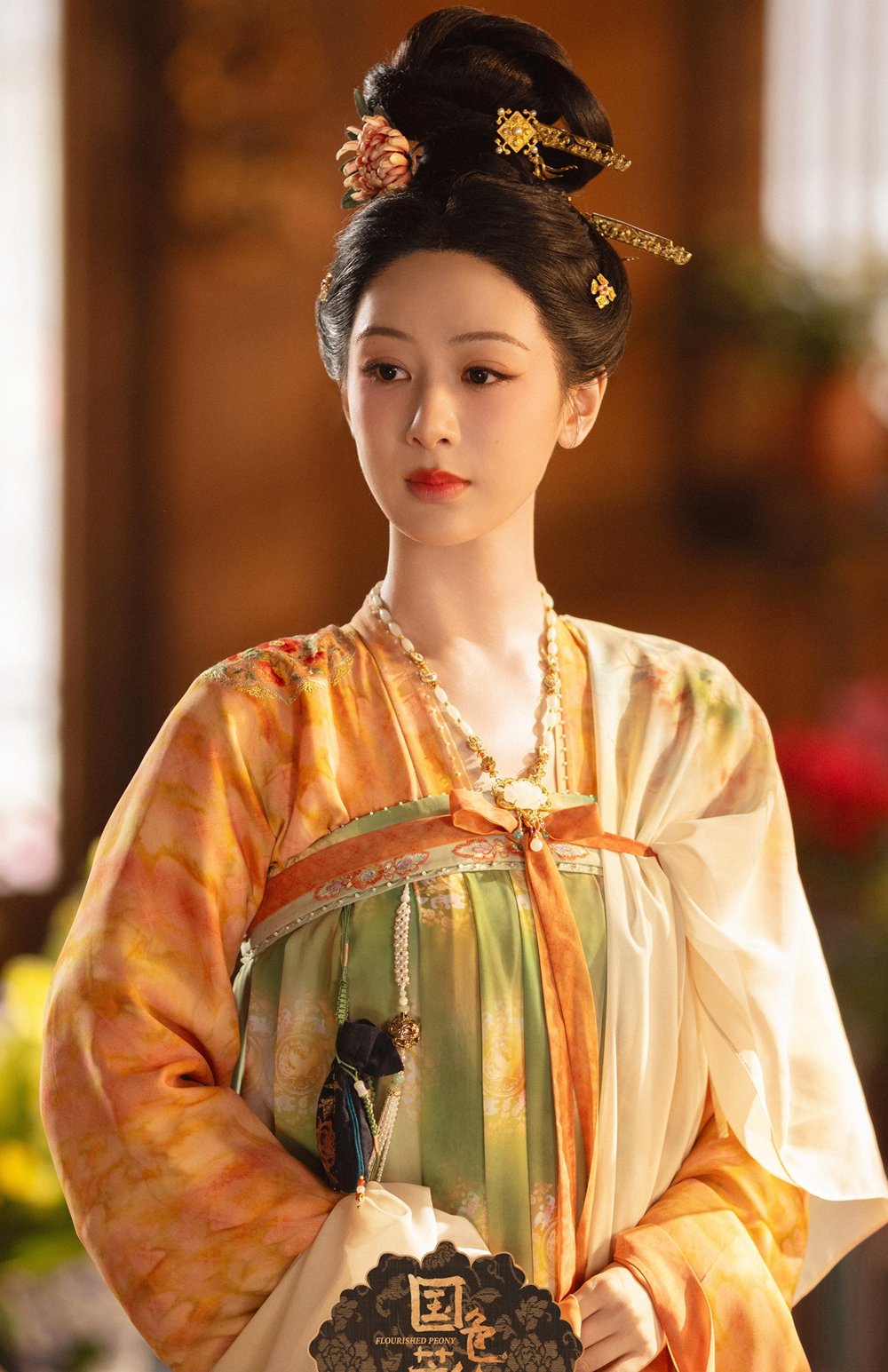 10 nữ thần dao kéo đẹp nhất Trung Quốc: Dương Mịch xếp sau Angelababy, hạng 1 là kiệt tác của phòng mổ - Ảnh 4.