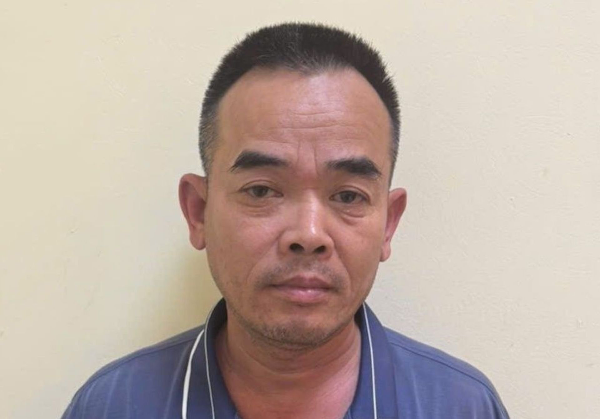 xe bon tong nu sinh anh 5