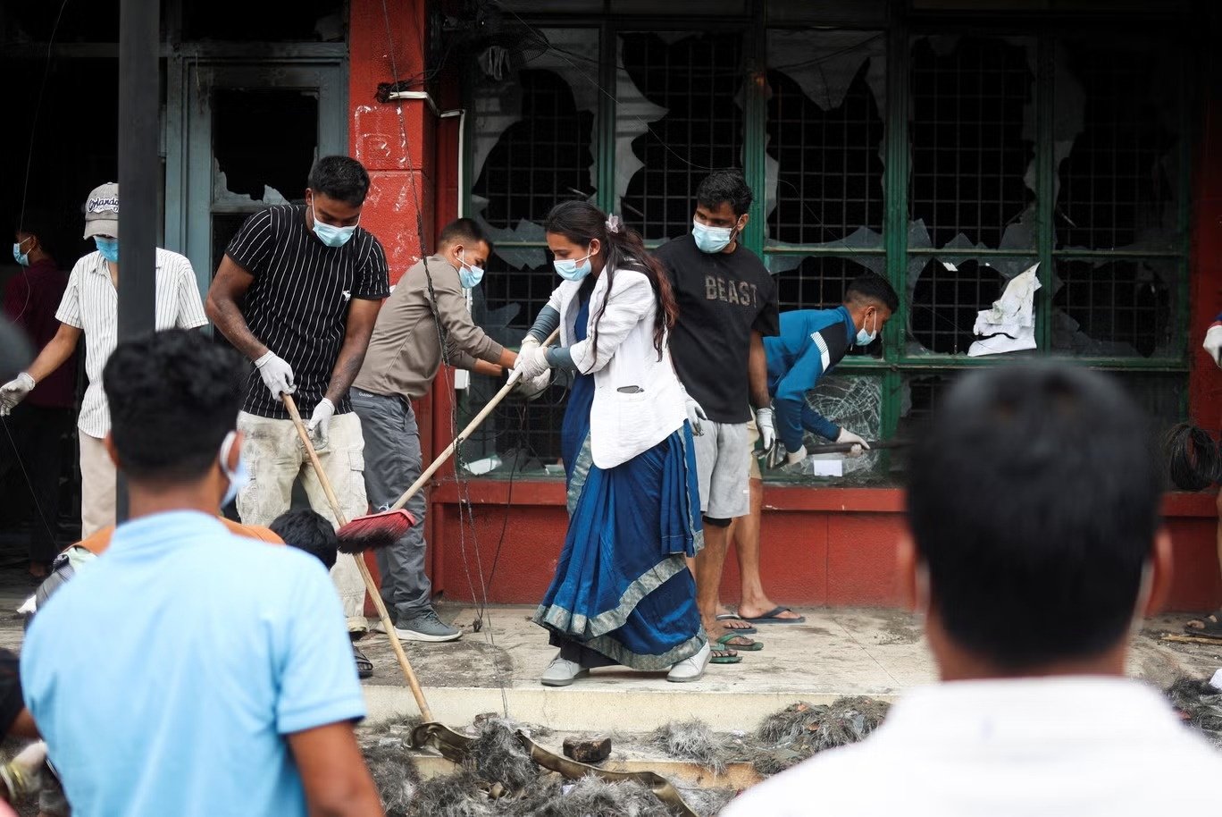 16-1757990247-nepal-tai-thiet-hau-bieu-tinh.jpg