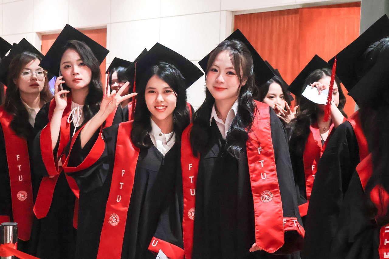 Lý do Ngoại thương mãi luôn là