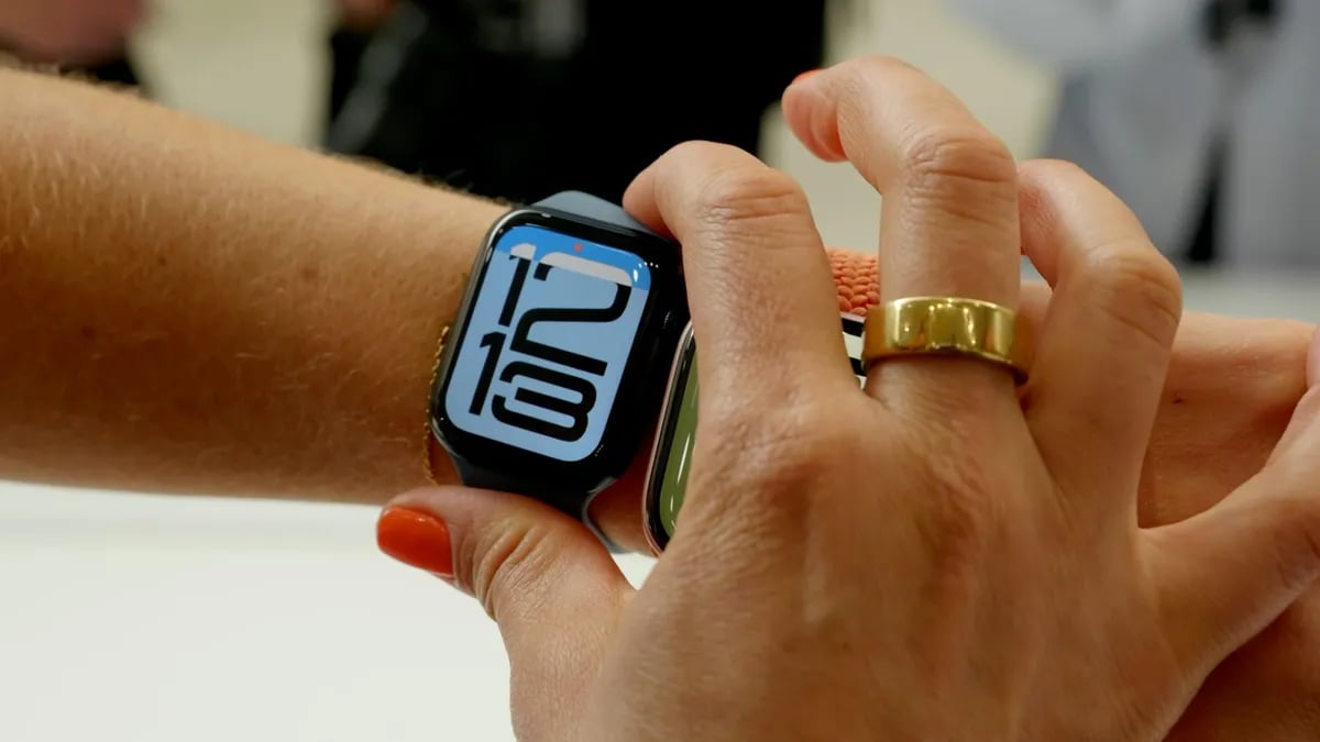 Apple Watch SE 31.png