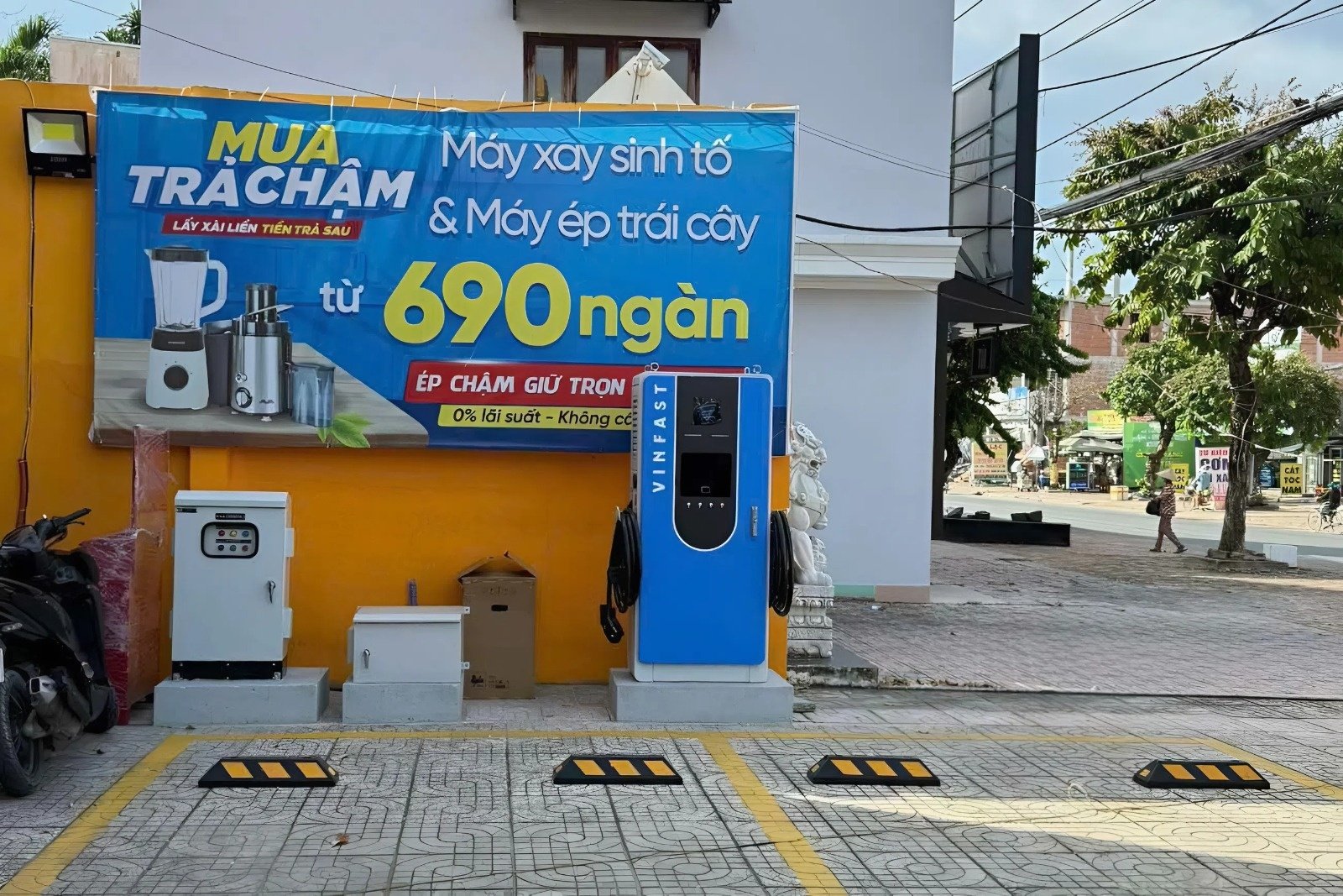 the gioi di dong, tram sac vinfast anh 3