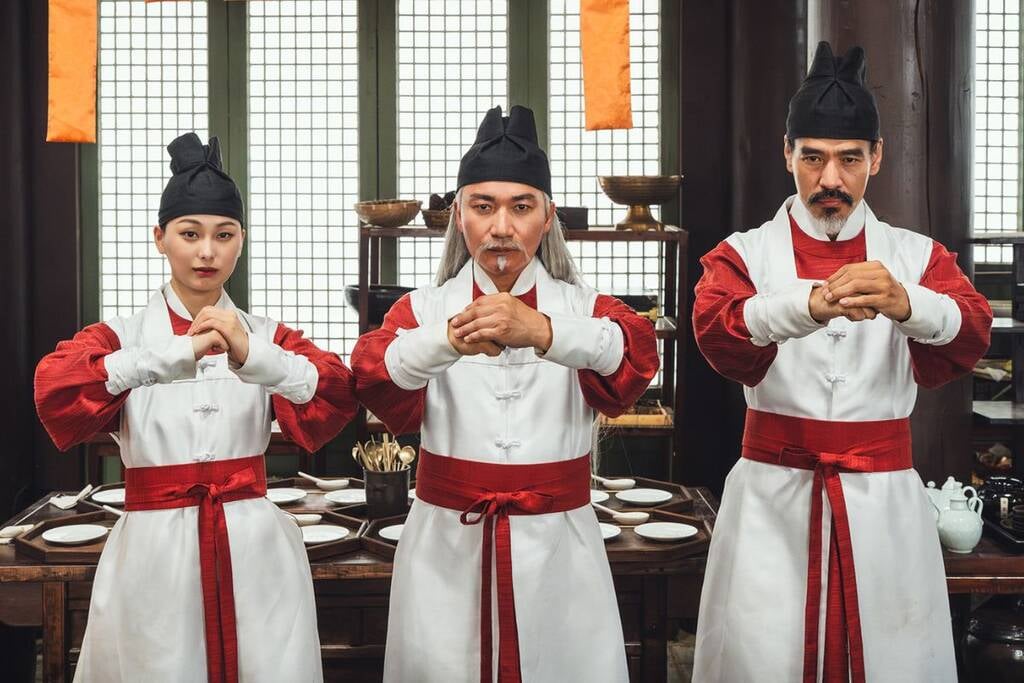 Ngự Trù Của Bạo Chúa nhận bão tẩy chay vì hạ thấp cả 1 đất nước, “đã ăn cắp còn thích làm màu”- Ảnh 2.