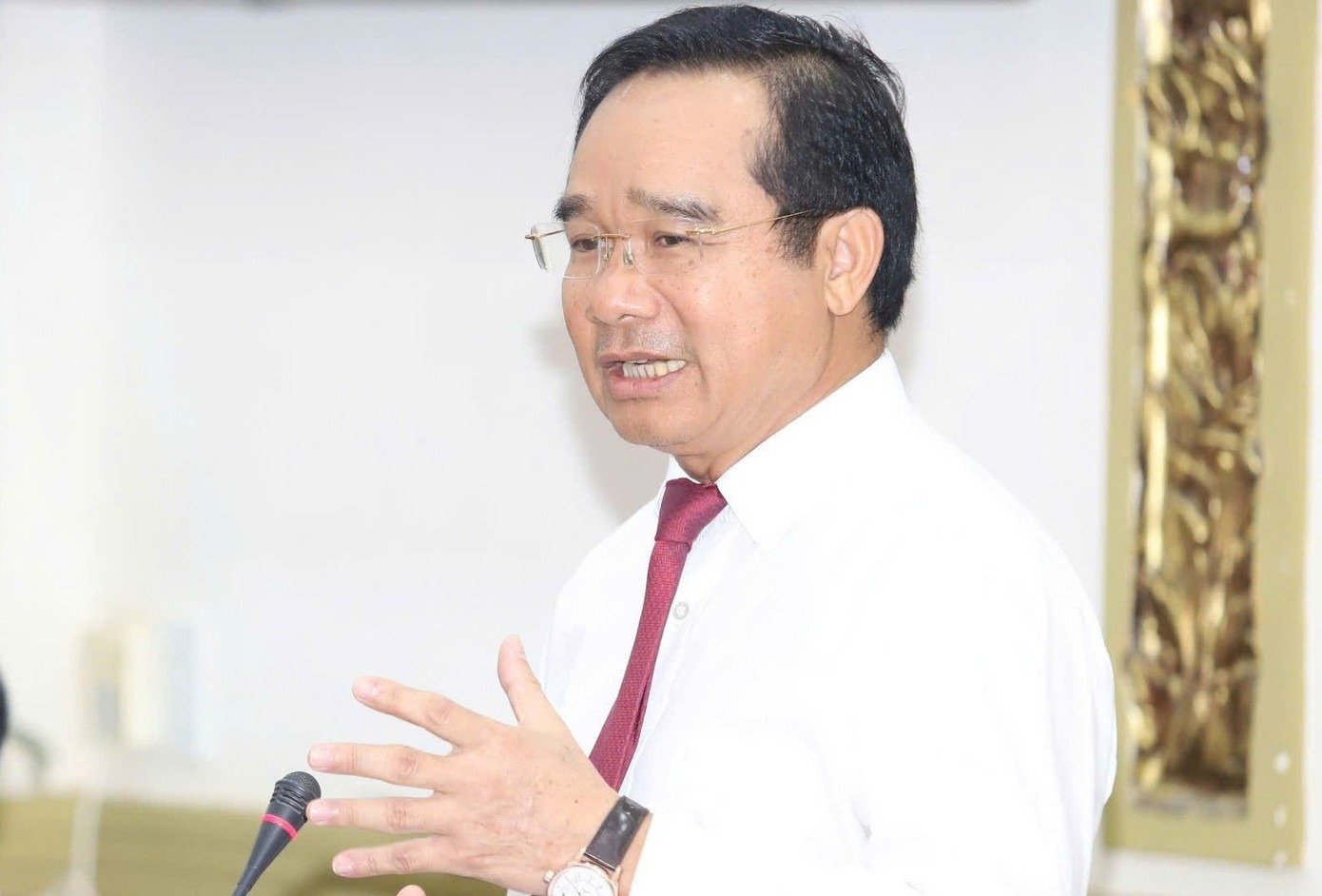 19-1758250502-chu-tich-ubnd-tphcm-nguyen-van-duoc-nhan-them-nhiem-vu-quan-trong.jpg